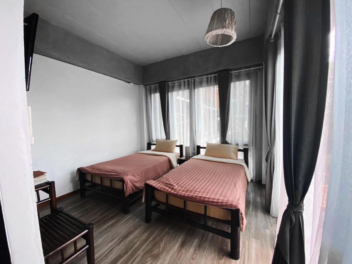 Lamphu House Chiang Mai Hotel Exterior photo