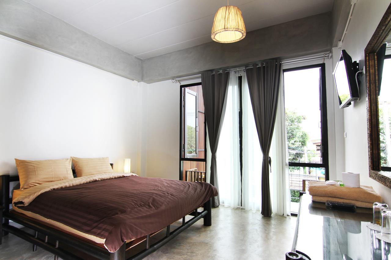 Lamphu House Chiang Mai Hotel Exterior photo