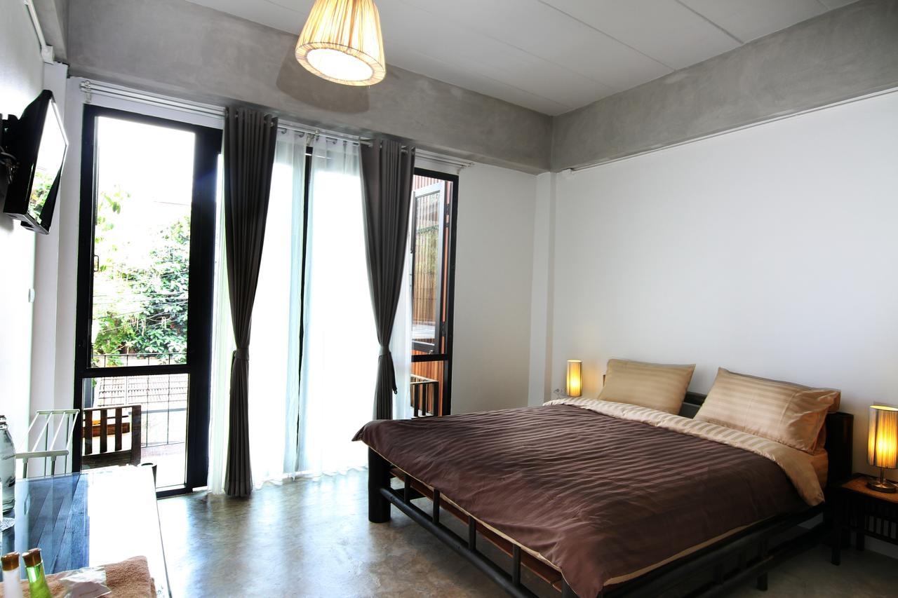 Lamphu House Chiang Mai Hotel Exterior photo